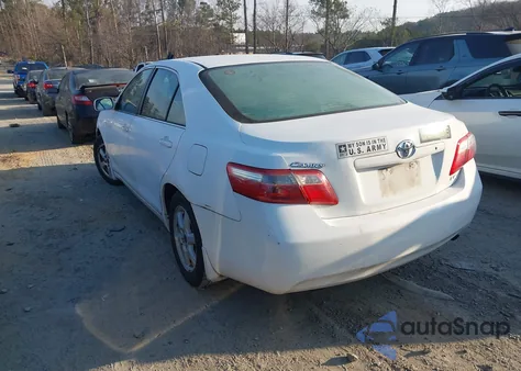 2007 Toyota Camry Le z USA, uszkodzony, nr VIN 4T4BE46K87R011505